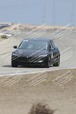 media/Oct-19-2025-Speed Ventures (Sun) [[a6e7fe67be]]/TC B/Session 2 (Outside Grapevine)/